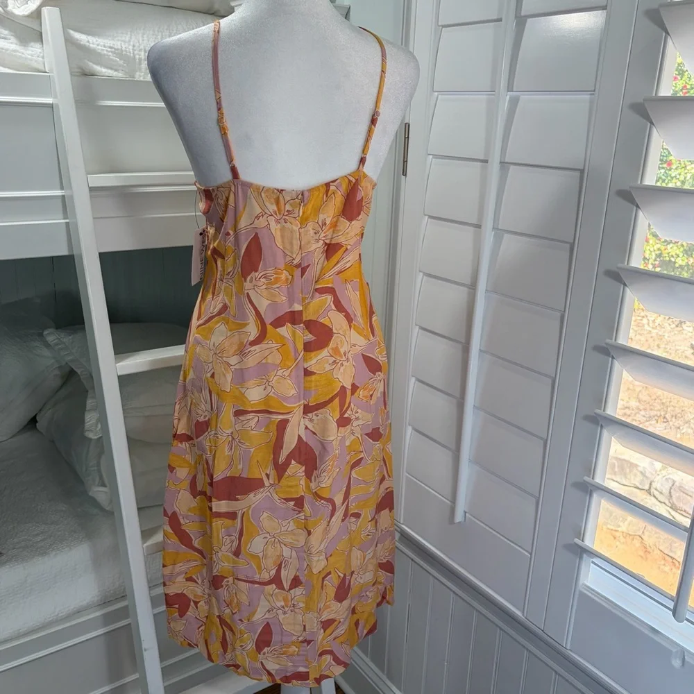 NWT Floral Sundress - Picture 3 of 8